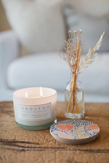 Laundry Day 12 oz scented candle