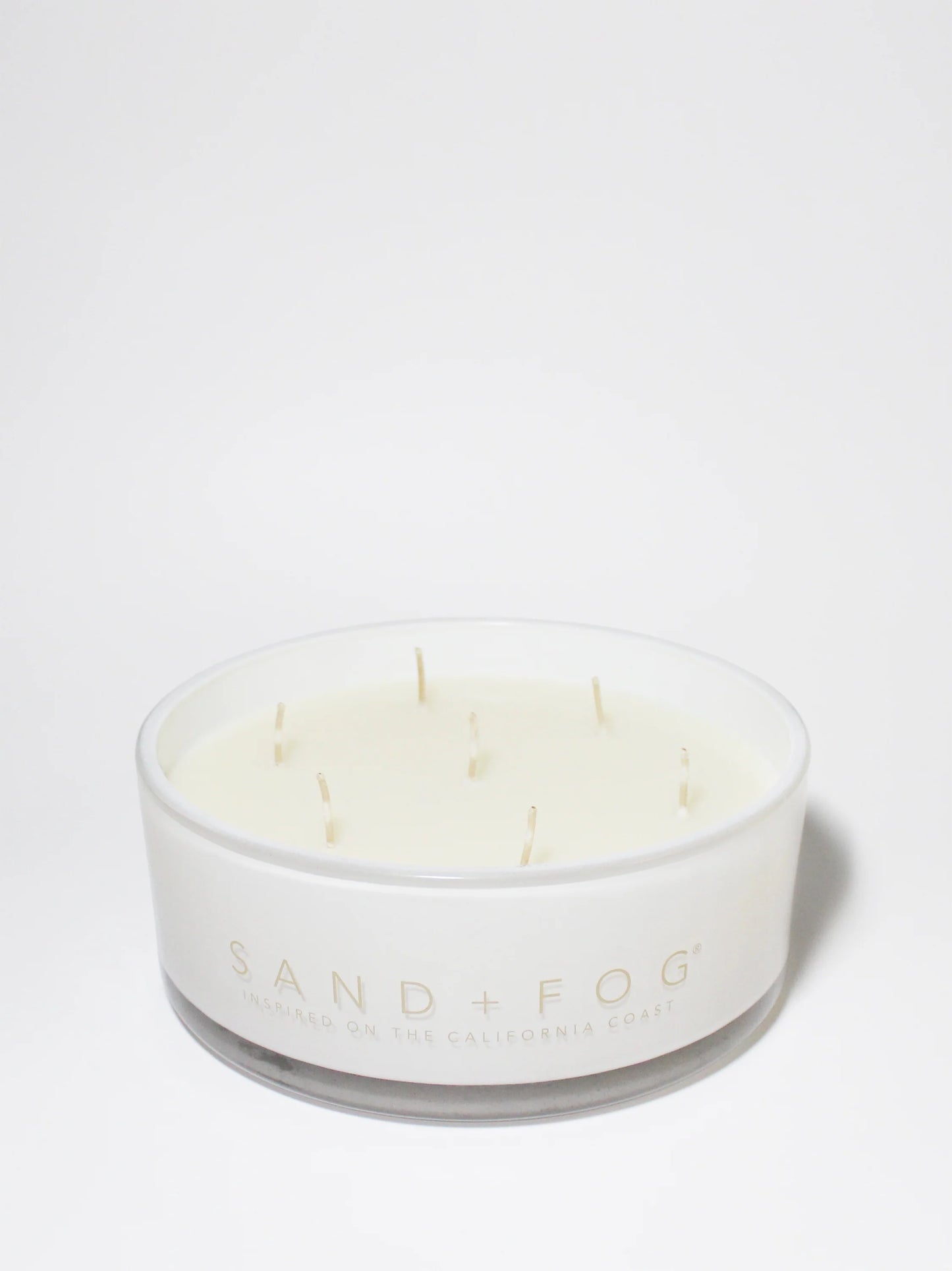 White Vanilla 34 oz scented candle