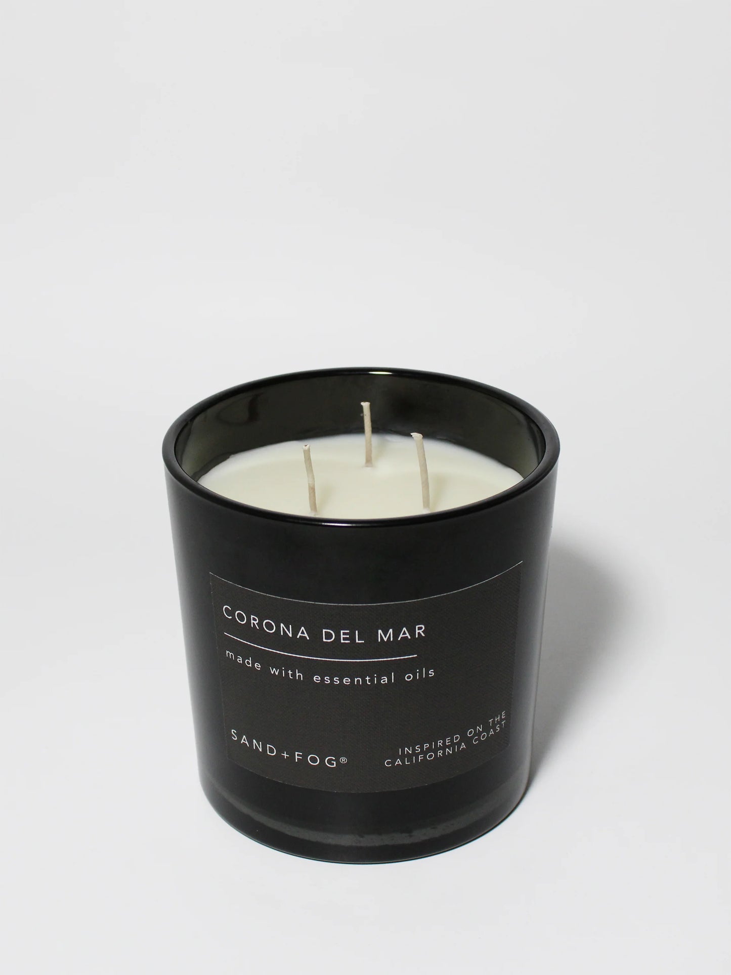 Corona Del Mar 21 oz scented candle