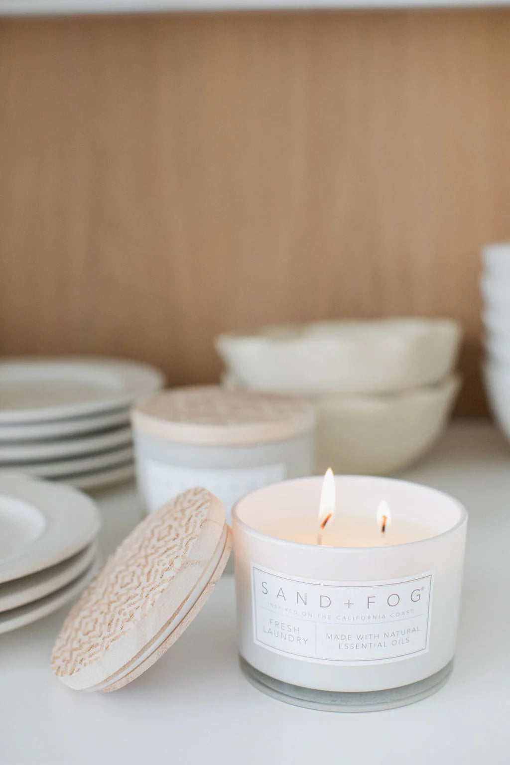 Fresh Laundry 12 oz scented candle