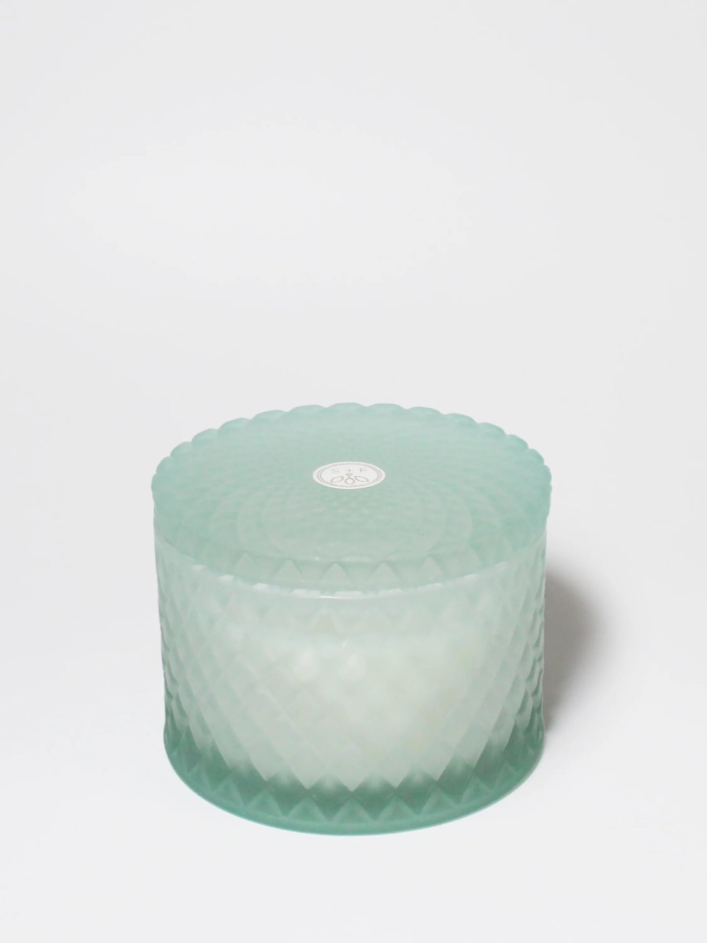 Fresh Laundry 9.5 oz scented candle